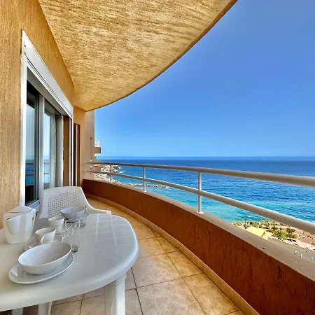 Views House