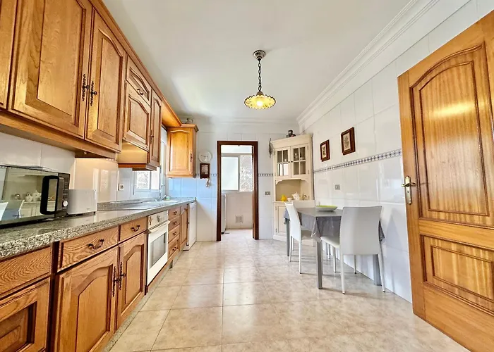 Views House Apartman *