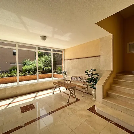 Views House Радазул